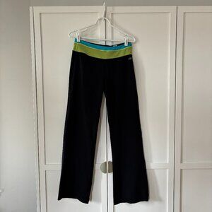 ALO wide leg yoga pants Cool fit (size S)
